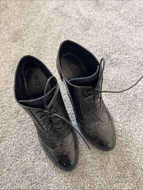 Black Brogue Lace-Up Ankle Boots